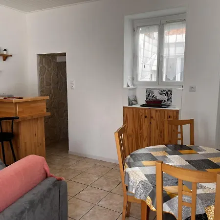 Сasa de vacaciones Maison Centre-ville Aux Sables-d’olonne, Proche Gare Et Plage, Idéale Pour 4 Personnes - Fr-1-197-543 *