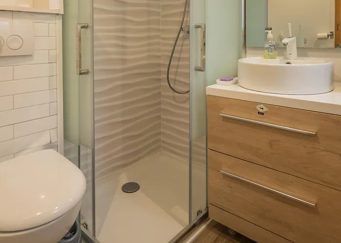 Maison Centre-ville Aux Sables-d'olonne, Proche Gare Et Plage, Ideale Pour 4 Personnes - Fr-1-197-543 度假居 *